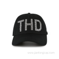 Customized unisex quality baseball hat with metal decoration